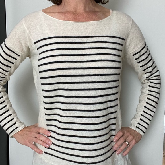 Not Shy Striped Cashmere sweater - Picture 3 of 7